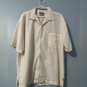 Men’s vintage shirt in size XL. In great shape